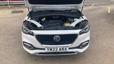 MG Hs 1.5 T-GDI Exclusive 5dr DCT Petrol Hatchback